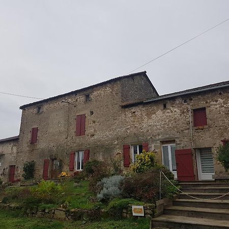 Les Forges De Planechaud Bed & Breakfast Saint-Sornin-Leulac Exterior photo